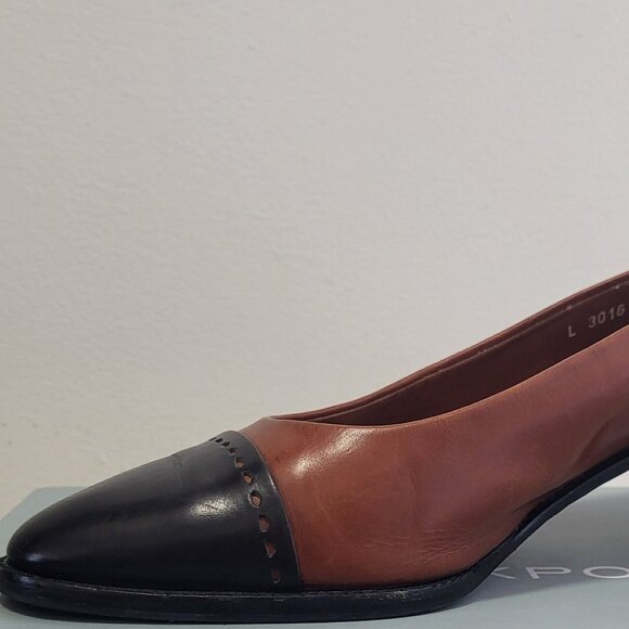 "BRUNO MAGLI "LEATHER, WOMEN'S HEELS (2" Pumps) - BLACK BROWN - Like New - Picture 2 of 14